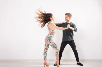 Ritmo Quente: Os 10 Melhores Aplicativos de Salsa